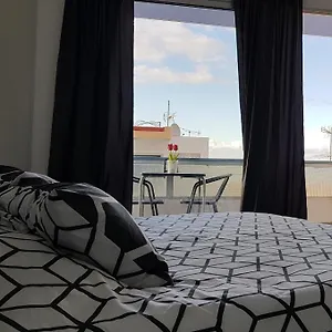  Apartment Estudio Brillante, Confortable Y Agradable Spain